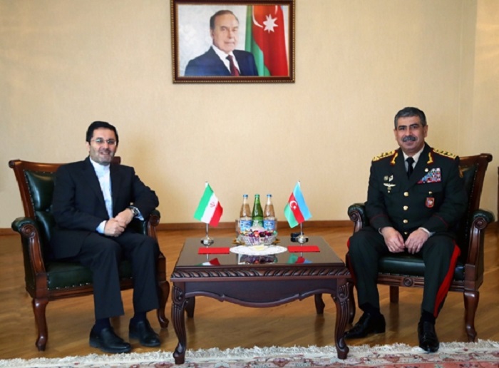Azerbaijan, Iran discuss prospects for military-technical co-op 